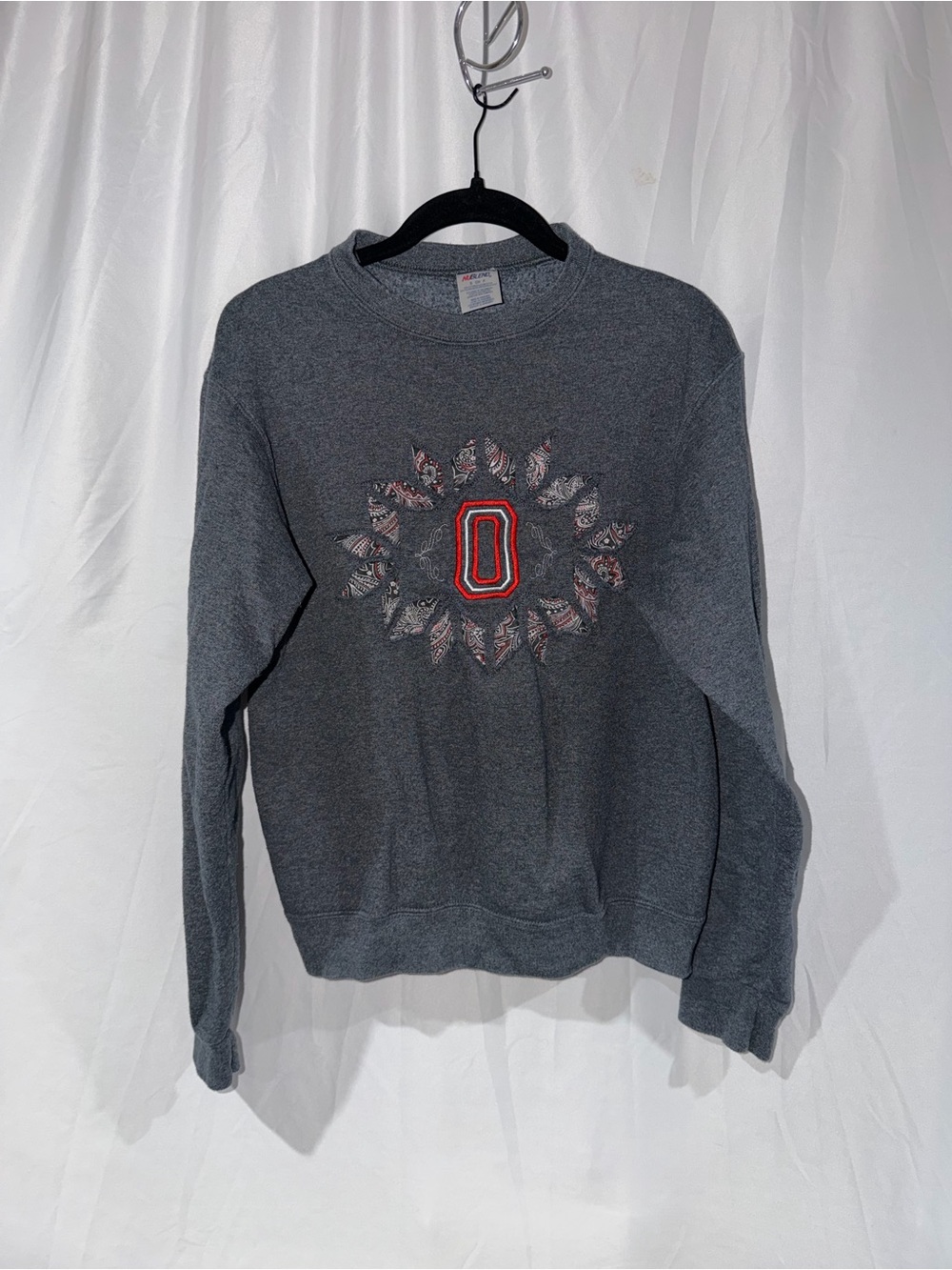 Jerzees Sweatshirt Crewneck OSU Ohio State O Embroidery Pull over Top S